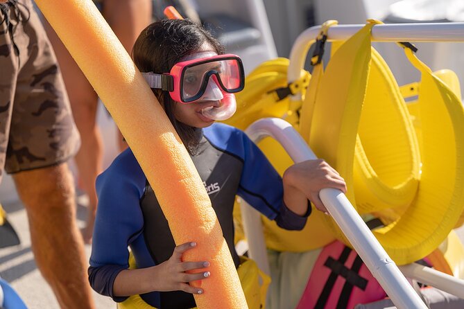 Maui Snorkeling Adventure to Molokini and Turtle Town - Breakfast, lunch, and drinks
