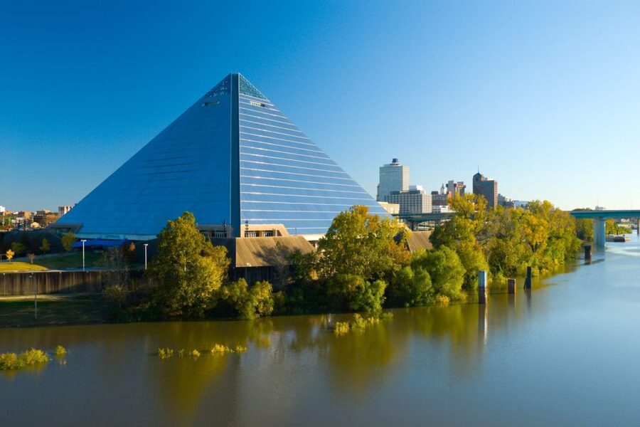 Memphis: City Tour with Optional Sun Studios & Riverboat - A useful first look at Memphis