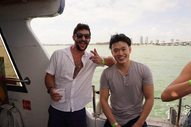 Miami: 3-Hours All Inclusive Party Boat Cruise - Meeting at Lombardi’s by Bayside Marketplace