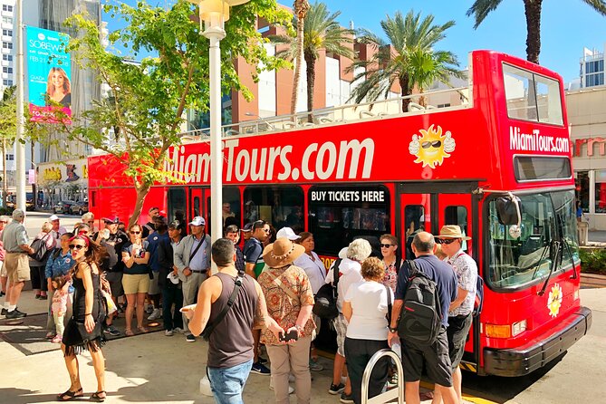 Miami Combo: City Tour, Biscayne Bay Cruise and Everglades Airboat Ride - Starting at 305 Lincoln Road in Miami Beach