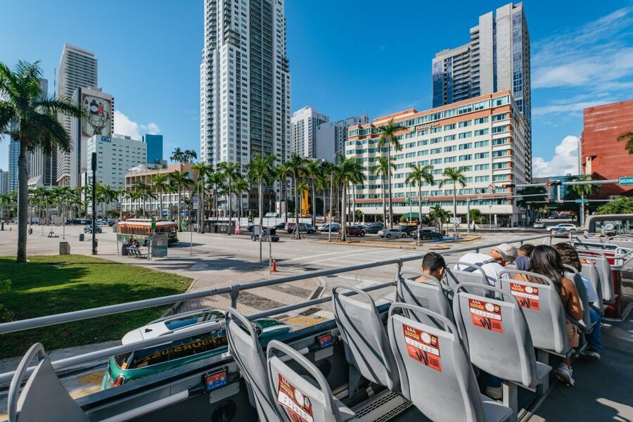 Miami: Half-Day Open-Top Bus Tour Plus Biscayne Bay Cruise - Why this bus and boat pairing works