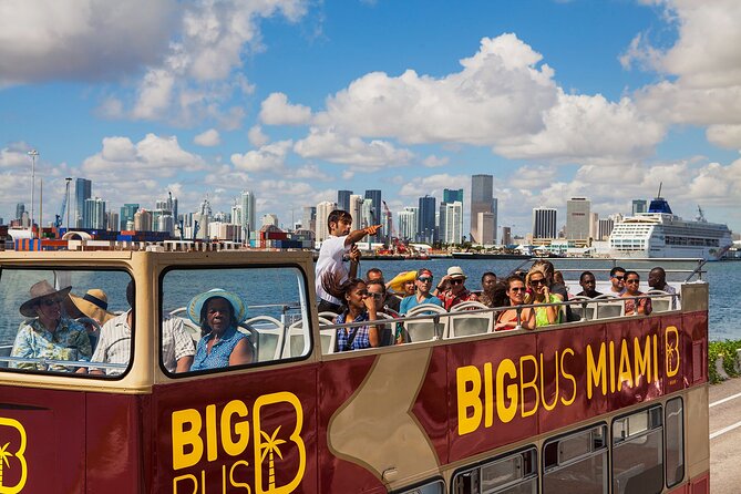 Miami: Hop-on Hop-off Tour + Cruise & Free 1-Hour Bike Rental - Mid-Beach and North Beach: the long beach stretch