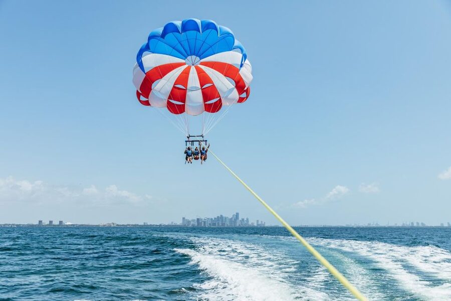 Miami: Parasailing Experience in Biscayne Bay - The safety briefing and parasailing setup