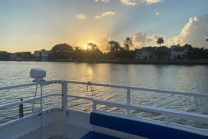 Miami Sightseeing Cruise on a Luxury Yacht - South Beach, Fisher Island, and Port of Miami