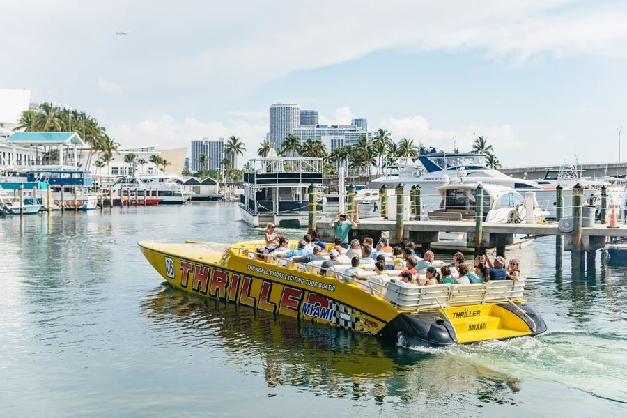 Miami: Sightseeing Speedboat Tour - Star Island and the famous waterfront homes