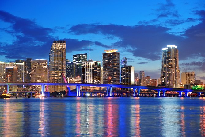 Miami Skyline Views and Biscayne Bay Cruise - Key points before you book