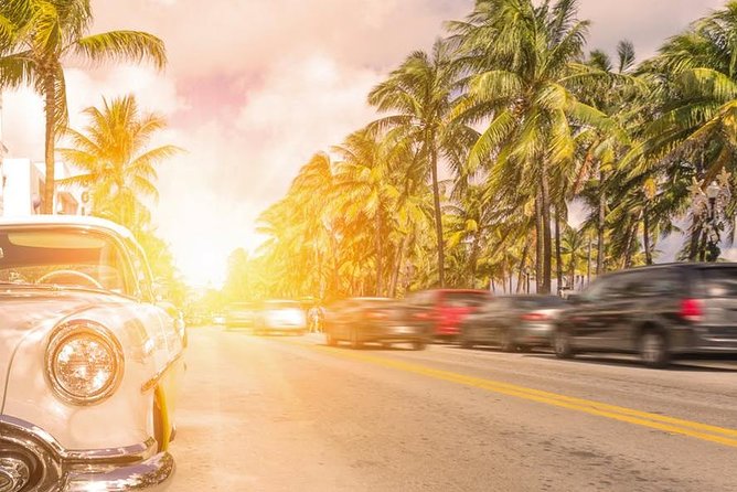 Miami South Beach Art Deco Walking Tour - Guides make the difference