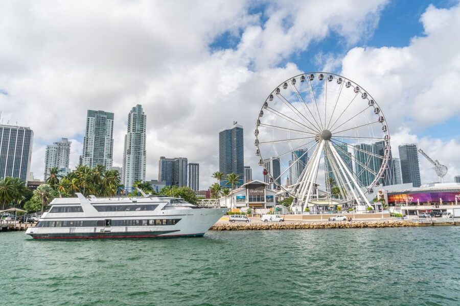 Miami: The Original Millionaire’s Row Cruise - The Downtown Miami Skyline From the Water