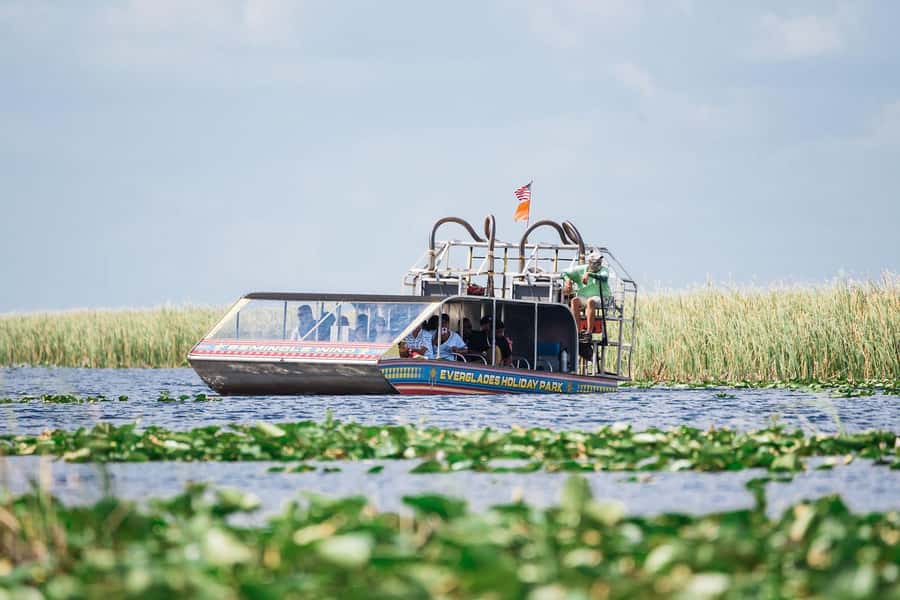 Miami: Wild Everglades Airboat Ride and Gator Encounters - Leaving Miami for the Everglades