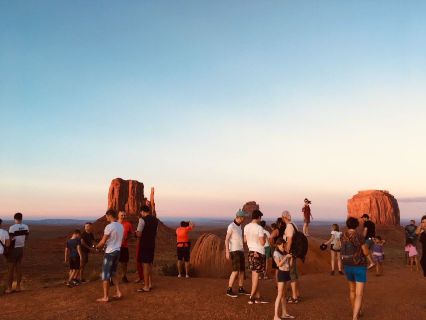 Monument Valley: Backcountry Jeep Tour with Navajo Guide - Navajo stories, petroglyphs, and traditional music