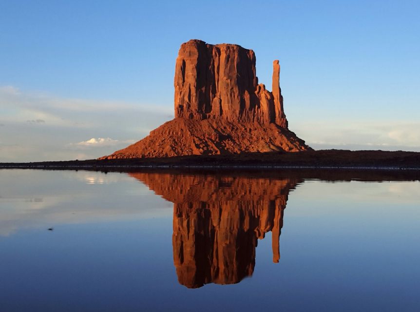 Monument Valley: Scenic 1.5-Hour Tour - Starting at The View Hotel