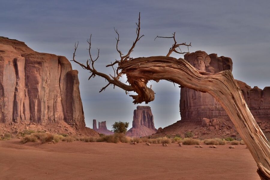 Monument Valley: Scenic 1.5-Hour Tour - North Window Overlook frames the valley