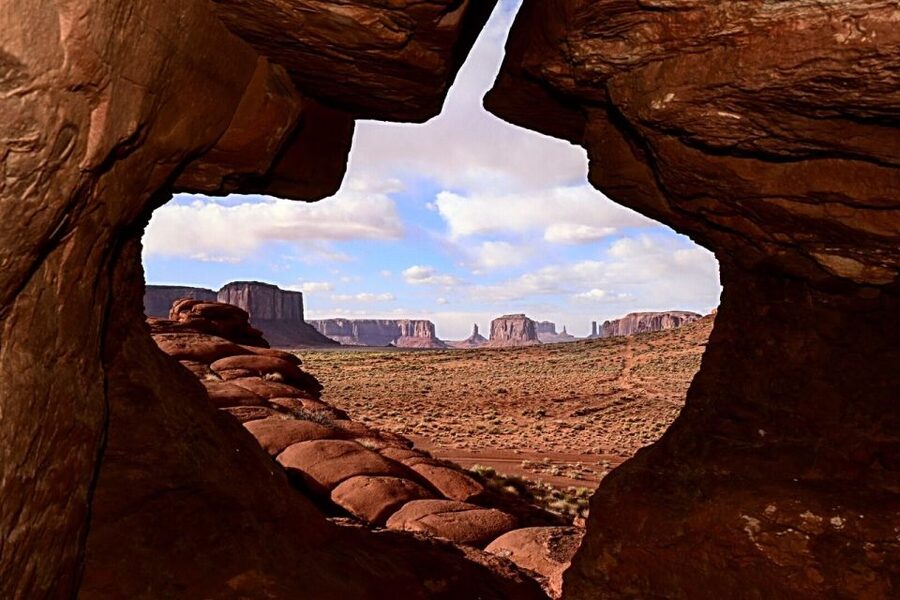 Monument Valley: Scenic 2.5-Hour Guided Tour - The Rough Road Into Navajo Tribal Park