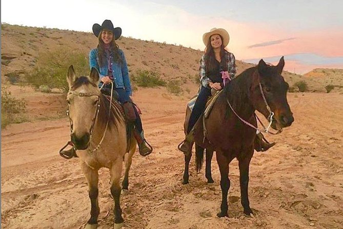 Morning Horseback Ride with Breakfast from Las Vegas - A 90-minute ride through open desert