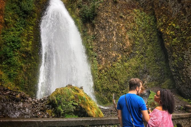 Multnomah Falls and Columbia River Gorge Half-Day Hiking Tour - Vista House and the wide Columbia River view