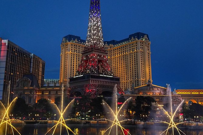 Must-See Spots Vegas Strip Walking Tour - Compare old-school Vegas at Casino Royale