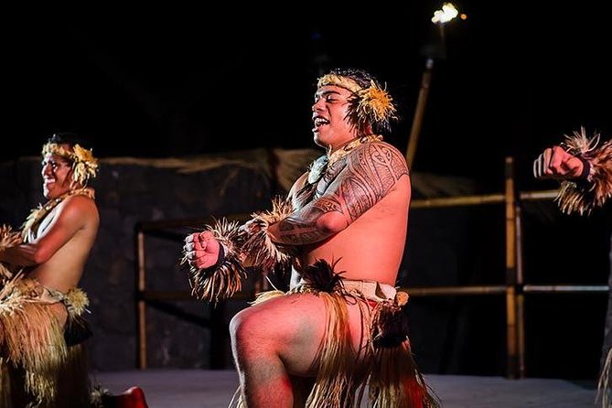 Myths of Maui Luau Dinner and Show - What you will find at the all-you-can-eat buffet