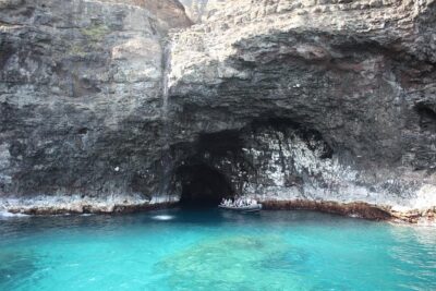 Na Pali Coast Half-Day Raft and Snorkel Adventure