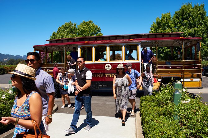 Napa Valley Wine Trolley Classic Tour - Weather can change the experience