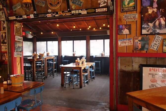 Nashville: Food Tour with 5+ Tastings of Local Delicacies - The 12South route: breakfast, brisket, and stylish streets