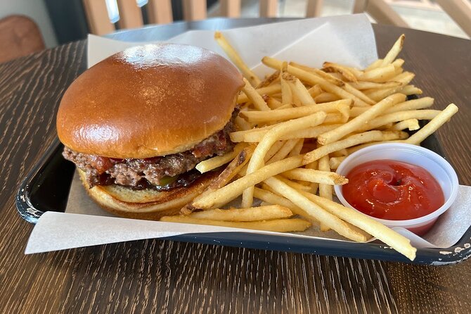 Nashville: Food Tour with 5+ Tastings of Local Delicacies - Walking through East Edgefield and Five Points