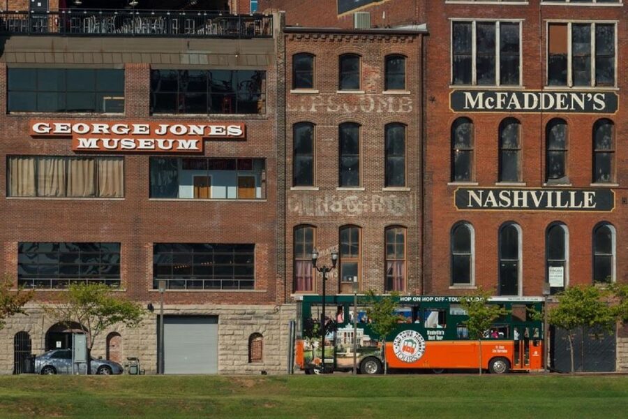 Nashville: Hop-on Hop-off Trolley Tour - The Guide Makes or Breaks the Ride