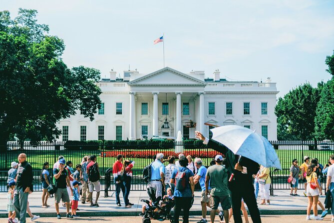 National Mall Tour with 10+ Stops, Boat Cruise, Entry Tickets - Starting near the National Archives