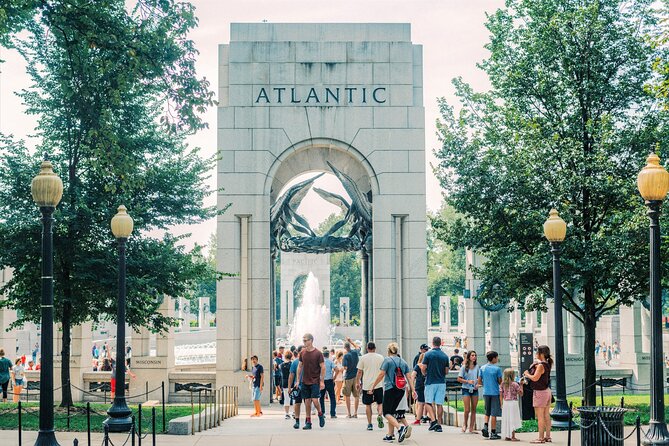 National Mall Tour with 10+ Stops, Boat Cruise, Entry Tickets - Crossing into Virginia for military memorials
