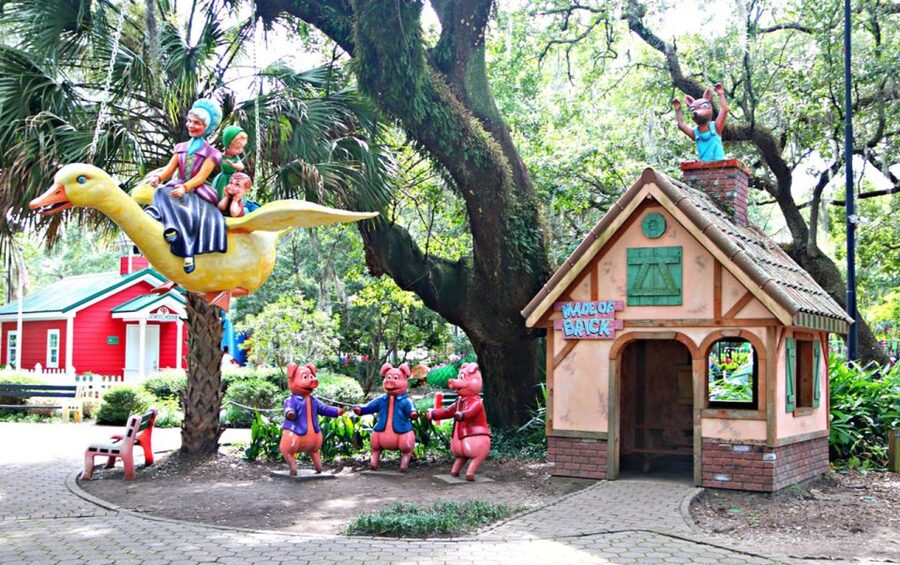 New Orleans: 2-Hour 15-Minute City and Cemetery Tour by Bus - City Park, Cafe Du Monde, and the 20-Minute Pause