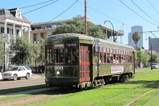 New Orleans City and Cemetery 2-Hour Bus Tour - The French Quarter from Decatur Street