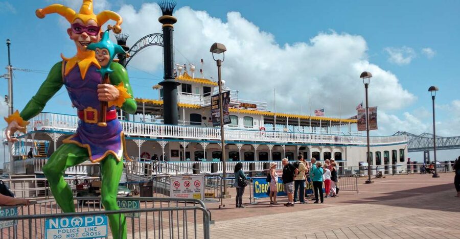 New Orleans: Creole Queen History Cruise with Optional Lunch - The 45-minute ride down the Mississippi