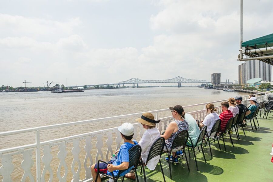 New Orleans: Daytime Steamboat Jazz Cruise + Optional Lunch - Drinks, service, and onboard comfort