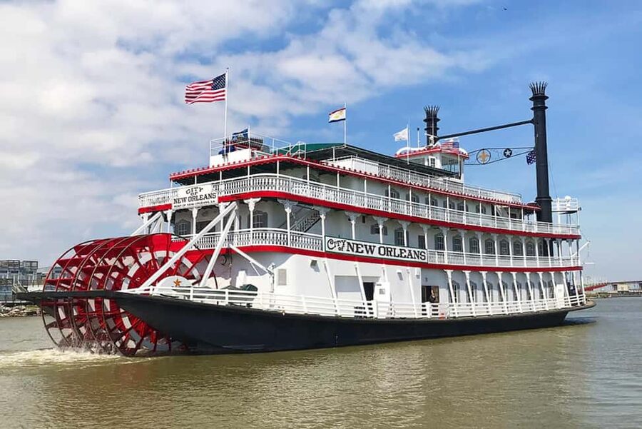 New Orleans: Daytime Steamboat Jazz Cruise + Optional Lunch - Four decks, working machinery, and plenty of photo stops