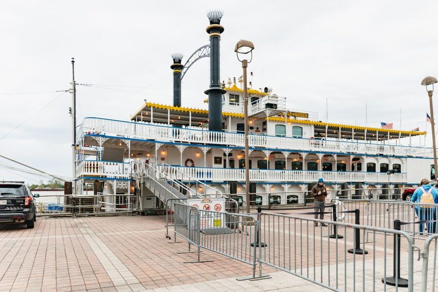 New Orleans: Evening Jazz Boat Cruise with Optional Dinner - Who should book this cruise?