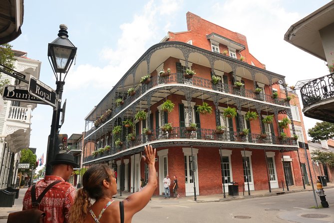 New Orleans Food and History Walking Tour - The guides make the history work