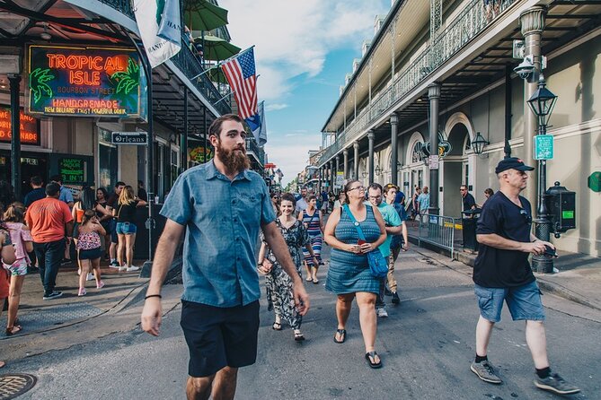 New Orleans French Quarter Food Tour: Cajun, Creole and Culture - Walking, pace, and group size