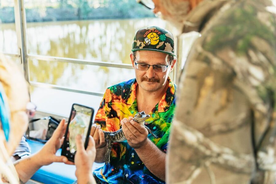 New Orleans: Guided Swamp Cruise by Tour Boat - The 100-minute cruise through Jean Lafitte National Historical Park and Preserve