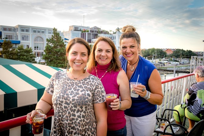 New Orleans Steamboat Natchez Jazz Cruise with Dinner Option - Toulouse Street and the hour before sailing