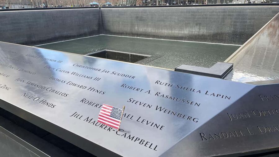 New York City: 9/11 Ground Zero Tour with All Access Option - Starting inside the Oculus by L’Arte del Gelato