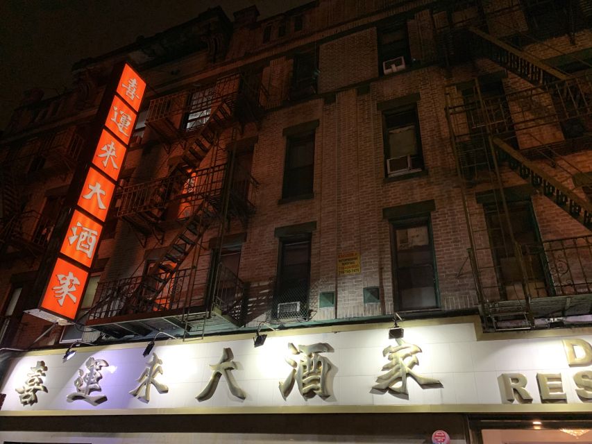New York City: Gangsters and Ghosts 2-Hour Walking Tour - Why this tour works in New York