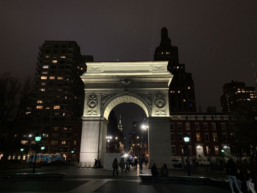 New York City: Gangsters and Ghosts 2-Hour Walking Tour - The guides are the real strength