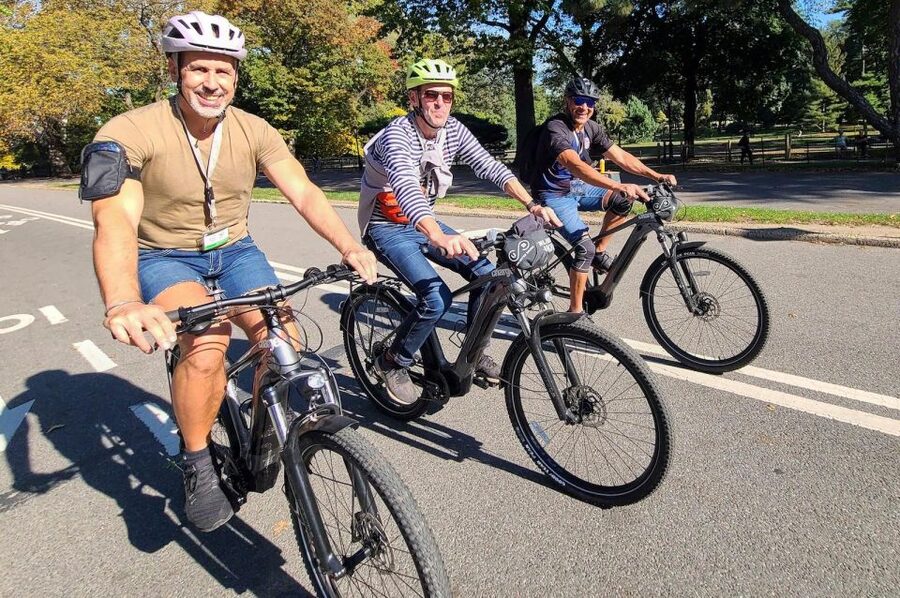 New York City: Highlights of Central Park Bike or eBike Tour - Why a Bike Is One of the Best Ways to See Central Park