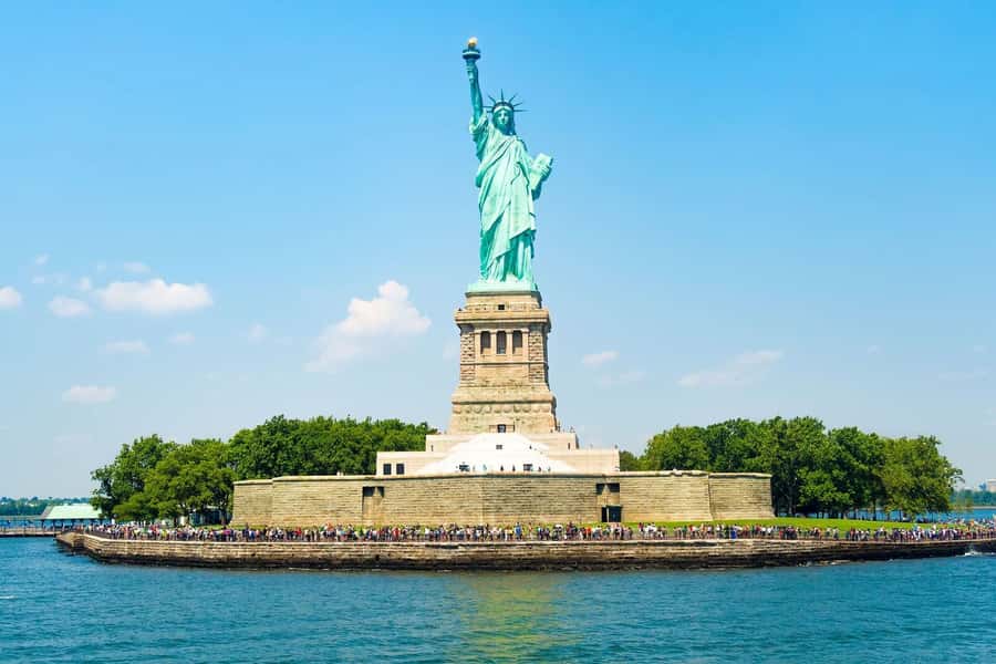 New York City: Statue of Liberty & Ellis Island Guided Tour - What $49 is really buying you