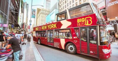 Hop-on Hop-off Sightseeing Tour by Open-top Bus