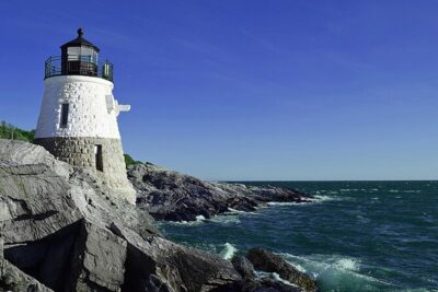 Newport Gilded Age Mansions Trolley Tour with Breakers Admission