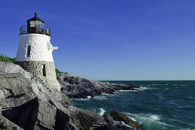 Newport Gilded Age Mansions Trolley Tour with Breakers Admission - Fort Adams and the Bennington Overlook