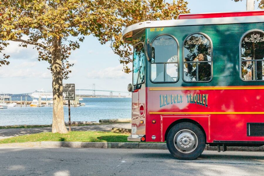 Newport: Scenic Trolley Tour - What the guides do best