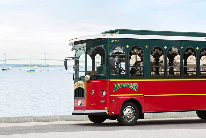 Newport Trolley Tour with Breakers Mansion - Viking Tours - What the guides add to the experience
