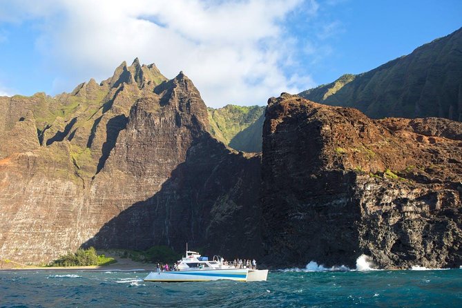 Ni'ihau and Na Pali Coast Snorkel Boat Tour - Is the $361.31 Price Good Value?