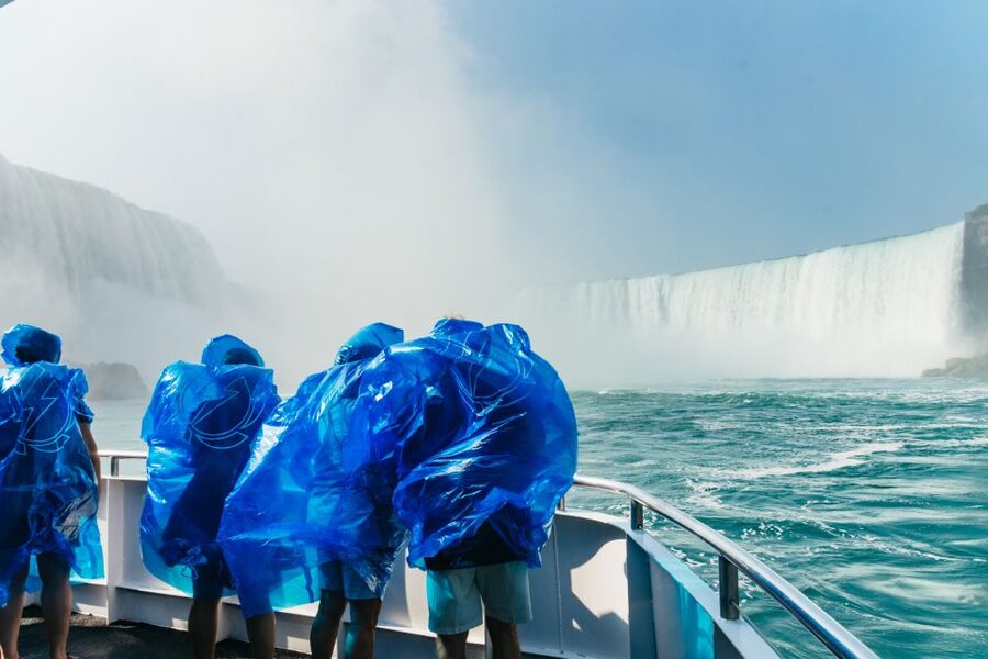 Niagara Falls: Cave of the Winds, Boat Ride, & Trolley Tour - Why this Niagara Falls tour works well
